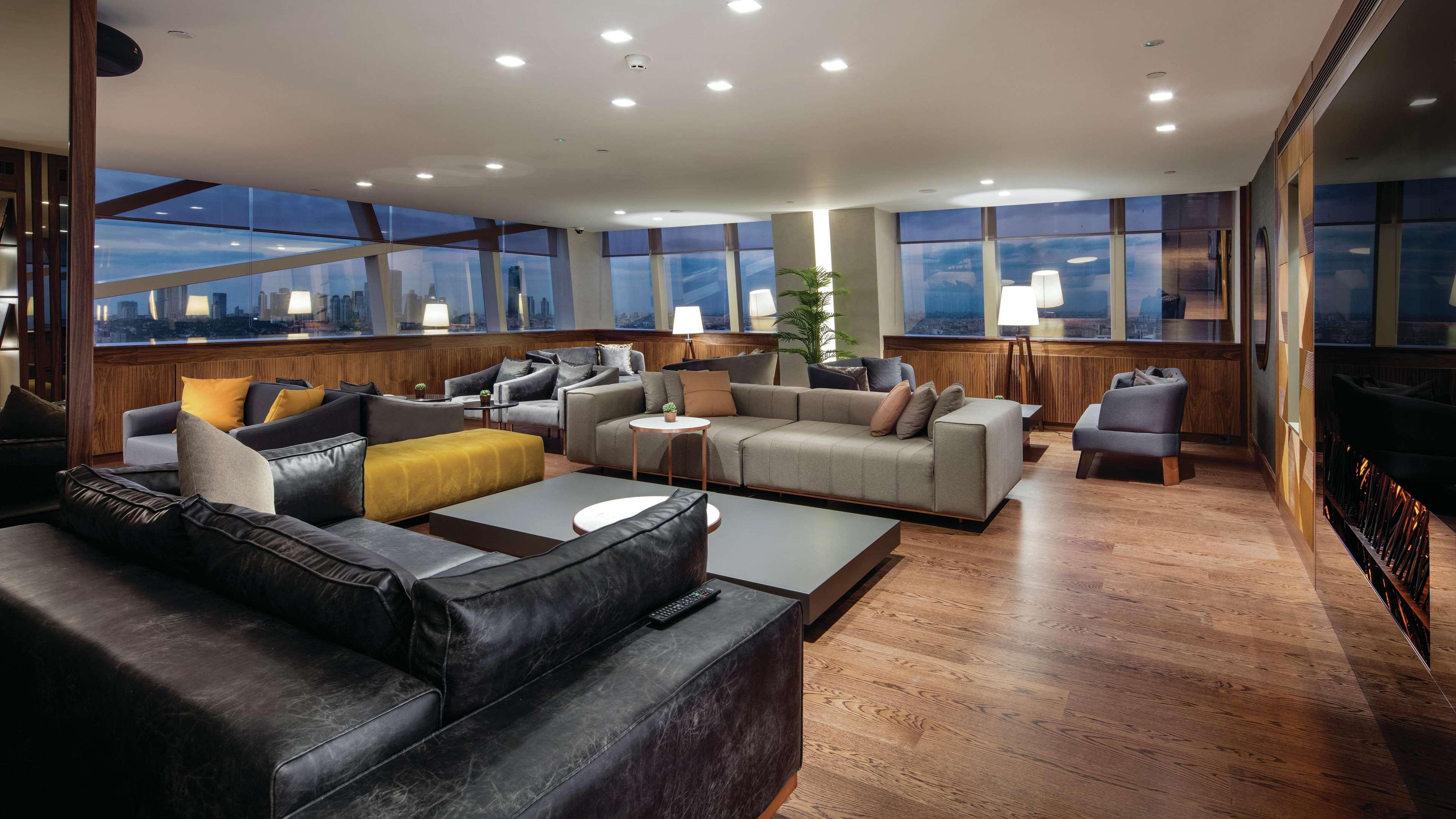 Hilton Maslak Hotel