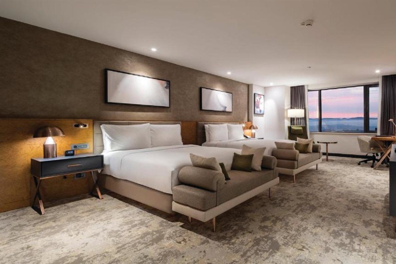 Hotel Hilton Maslak 5*