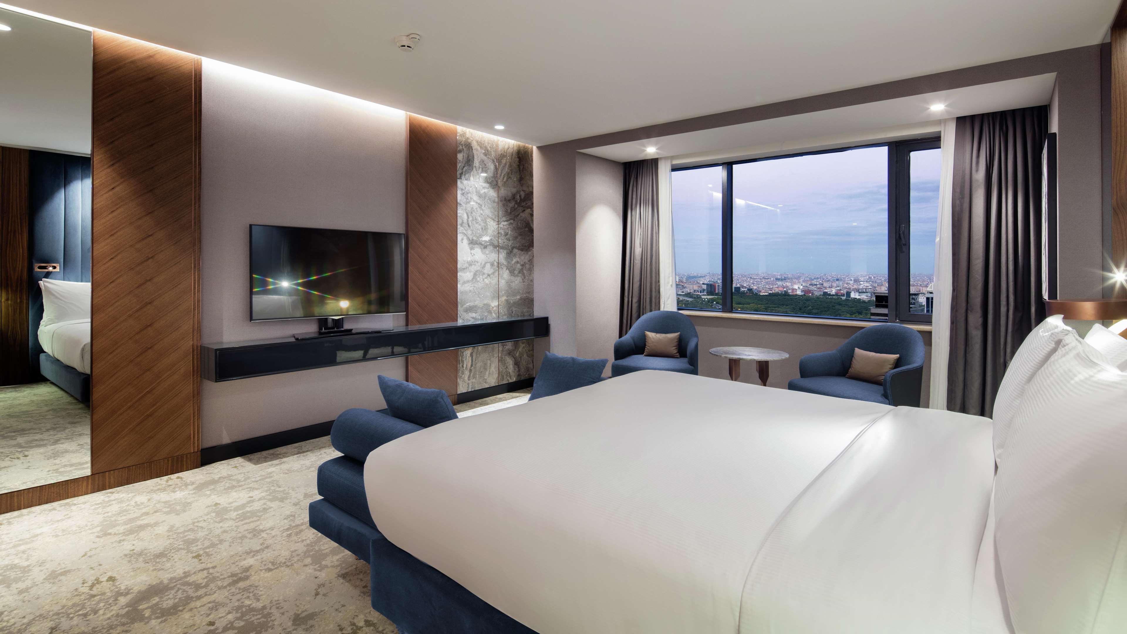 Hotel Hilton Maslak 5*